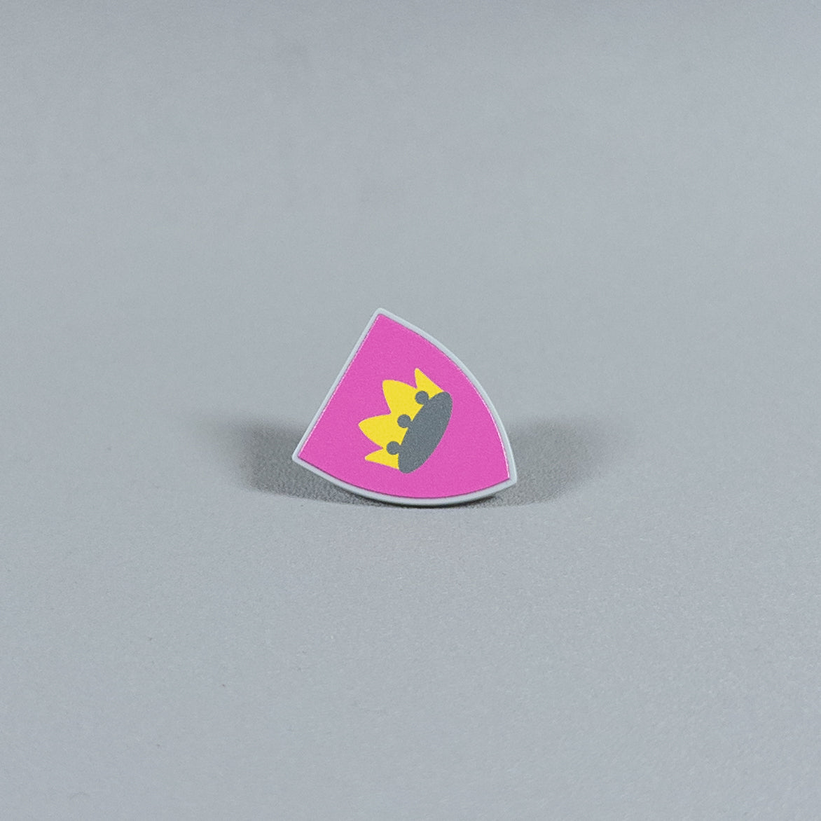 JONAK Toys UV Printed Shields- Triangular [x20 Per Batch]
